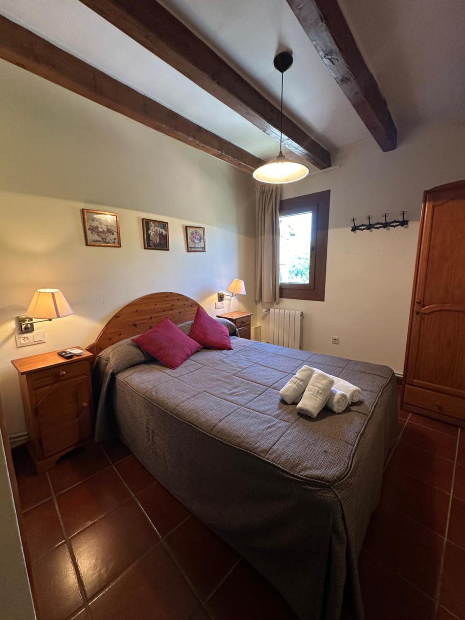 Hostal Centre Del Montsec Llimiana Eksteriør bilde